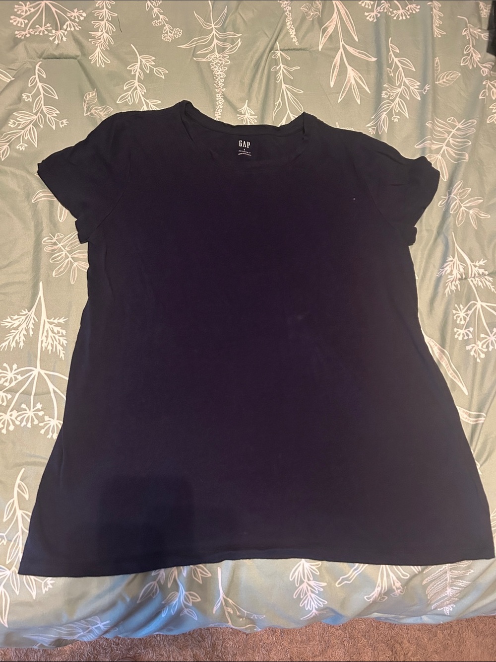GAP Black Short Sleeve Crewneck Tee